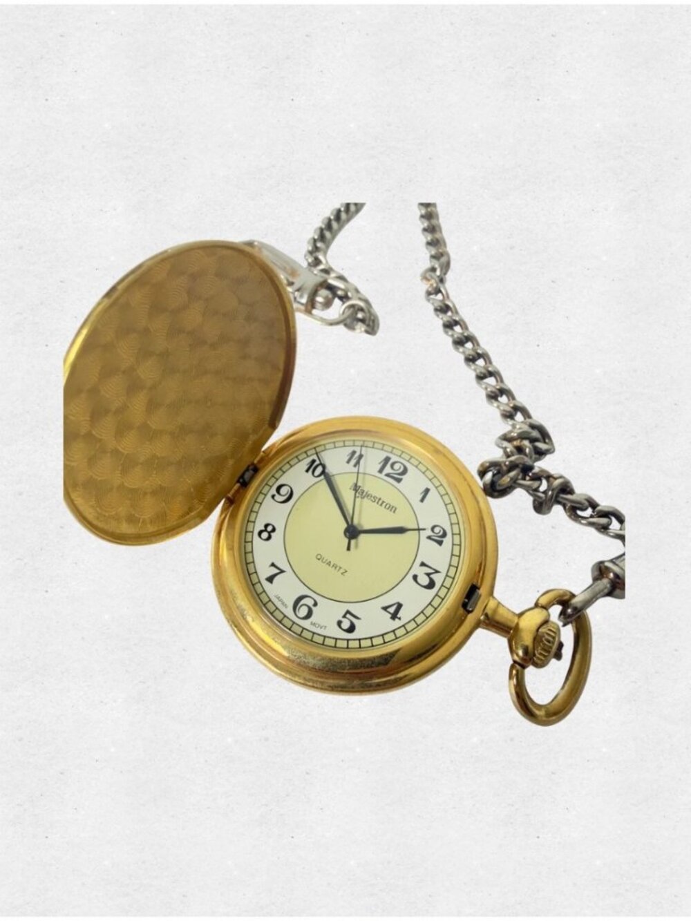 Vintage Majestron Gold Tone Full Hunter Quartz Pocket Watch American Flag Eagle